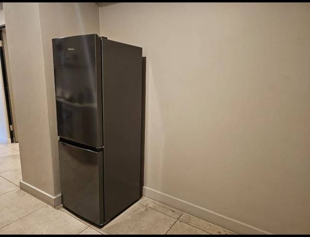 2 BEDROOM APARTMENT FOR SALE IN SANDOWN